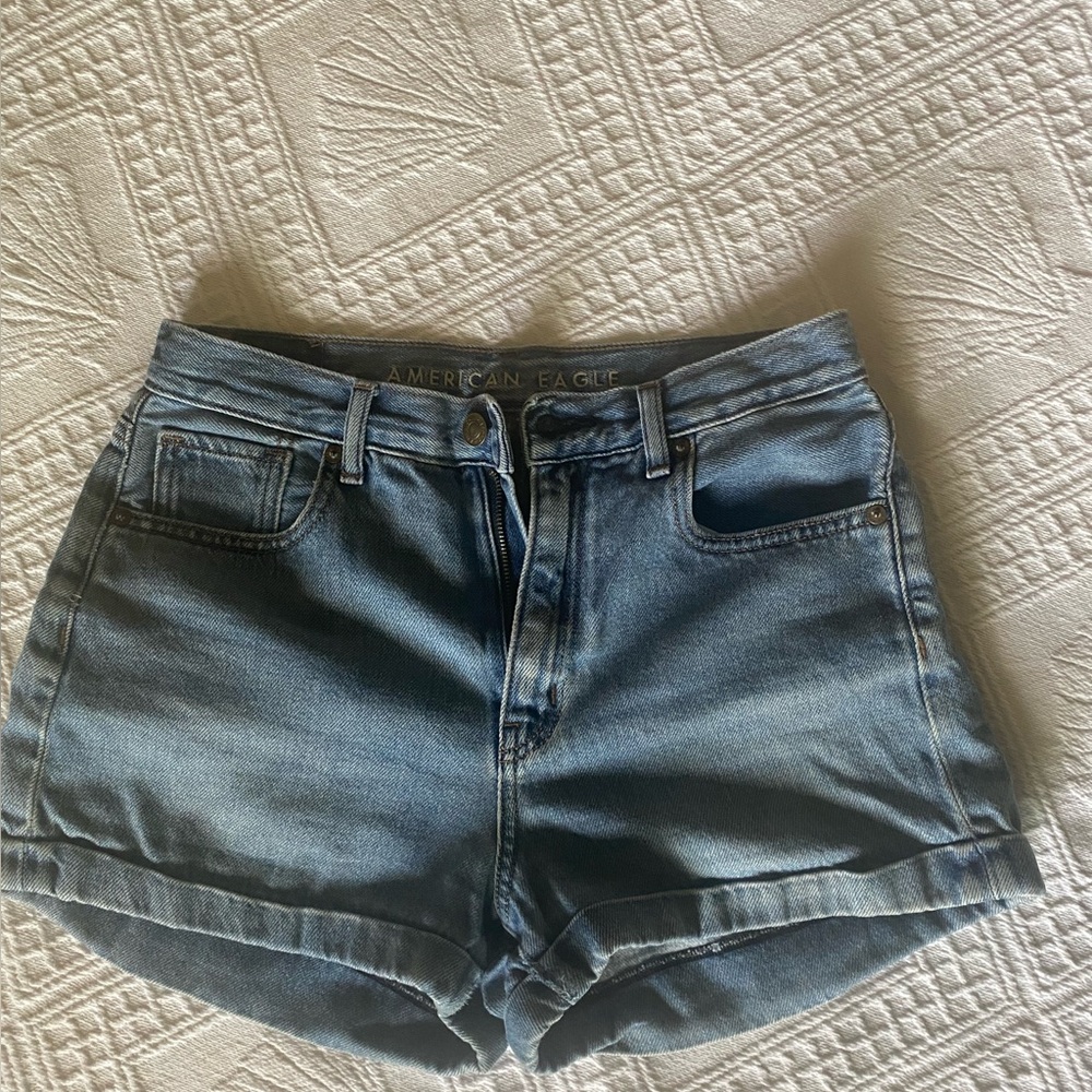 American Eagle Outfitters Blue Jean Shorts Distressed Style